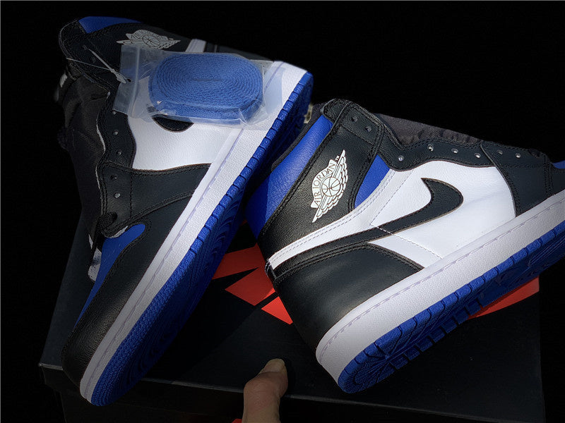 Nike Men's & Women's Signature Luxury Sneakers — Style 024 detail view