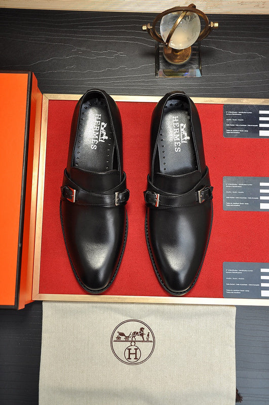 Hermes shoes Style 069 - top view showing design