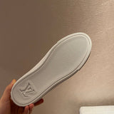 Louis Vuitton shoes Style 253 - back heel detail