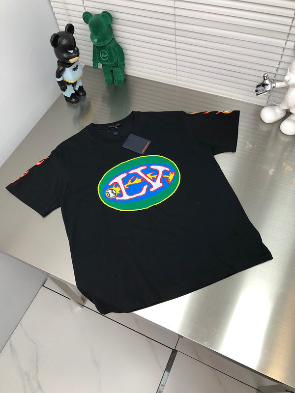 Front view of Louis Vuitton cotton t-shirt with logo-detail design