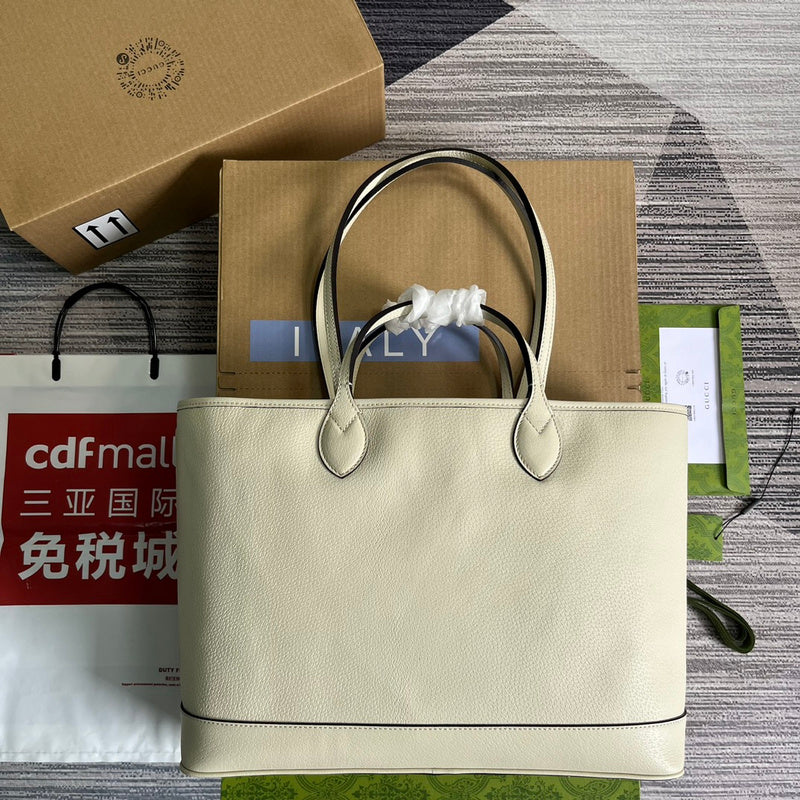 Front view of everyday-luxe premium women's handbag – women's designer-style accessory