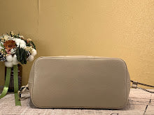 Premium Women's Tote Bag - Luxury Designer Fashion Handbag - NM4928