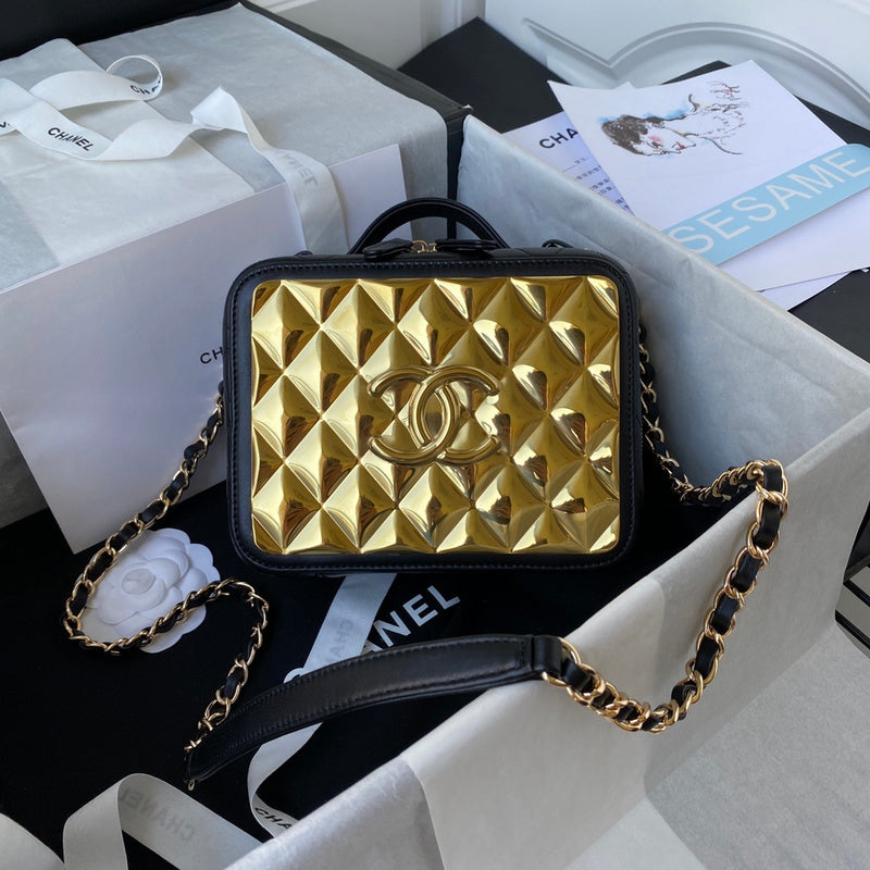  compact purse view 2