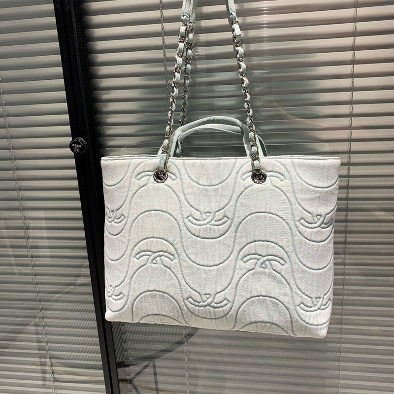  women's handbag, versatile design, view 5