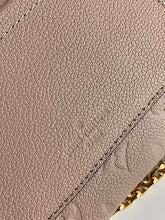 Designer Iconic Shoulder Bag - Luxury Women's Premium Fashion - NM4743