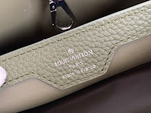 Chic Women's Shoulder Handbag - Luxury Premium Designer Style - NM5468