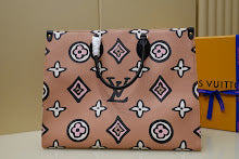 Premium Signature Crossbody - Chic Women's Luxury Designer Bag - NM4796