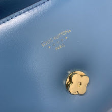 Designer Iconic Shoulder Bag - Luxury Women's Premium Fashion - NM4188