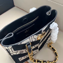 Chic Designer Satchel Bag - Luxury Women's Top Handle Handbag - NM2894