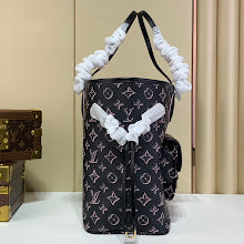 Chic Women's Shoulder Handbag - Luxury Premium Designer Style - NM4736