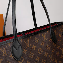 Designer Heritage Shoulder Bag - Premium Luxury Women's Handbag - NM4384