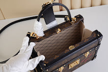 Designer Heritage Shoulder Bag - Premium Luxury Women's Handbag - NM4675