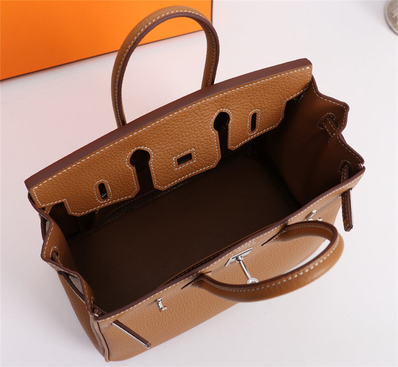 Close-up detail of versatile bag design