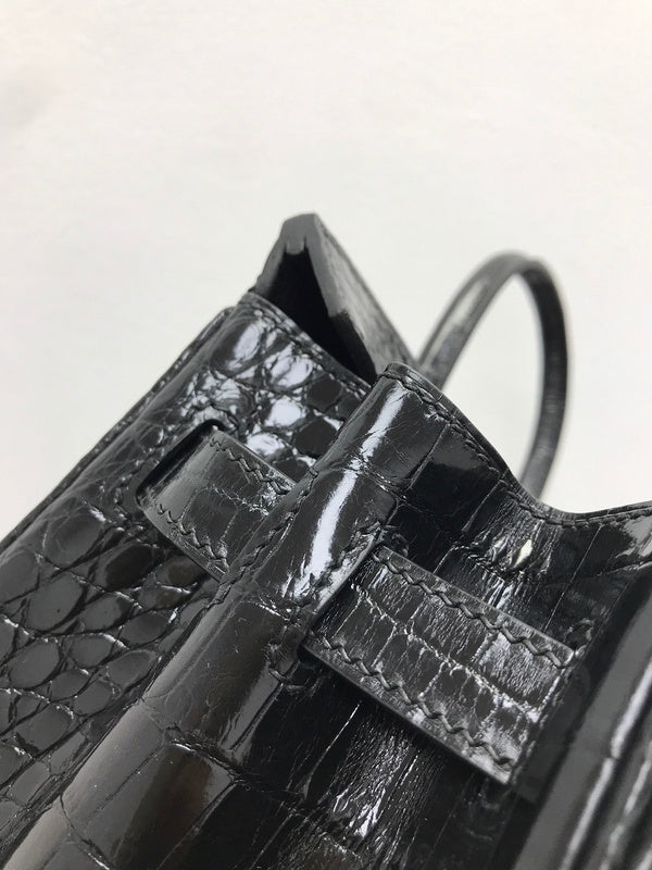 Chic bag women's premium everyday handbag