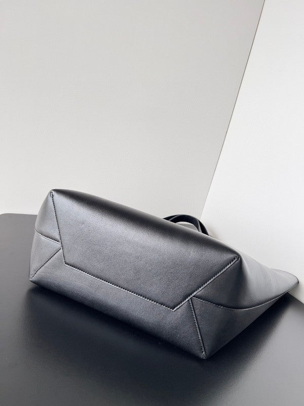 Zivas Charm Versatile Design Fashion Handbag (Elevated Accessory Essential) – Full Silhouette