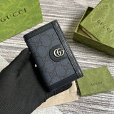 Handle and strap detail of statement chic women's handbag – women's statement bag