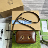 Side profile of refined signature women's handbag – women's designer-style accessory
