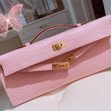  handbag interior and compartment view 15