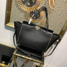 Designer Iconic Shoulder Bag - Luxury Women's Premium Fashion - NM2852
