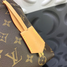 Luxury Iconic Crossbody Bag - Women's Elegant Designer Fashion - NM5230