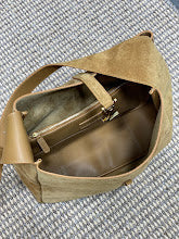 Chic Designer Satchel Bag - Luxury Women's Top Handle Handbag - NM3686