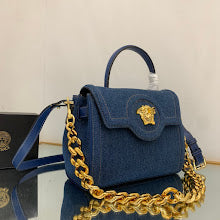 Luxury Iconic Crossbody Bag - Women's Elegant Designer Fashion - NM3110