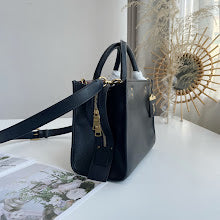 New Chic Women's Shoulder Handbag - Luxury Premium Designer Style - NM6455