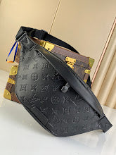 Luxury Structured Shoulder Bag - Women's Premium Designer Fashion - NM4786