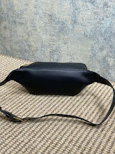 Luxury Monogram Shoulder Bag - Women's Elegant Designer Fashion - NM3588