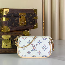 Premium Leather Crossbody Bag - Elegant Women's Designer Handbag - NM5112