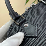  Refined top-handle bag front view 19
