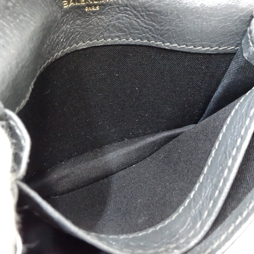 Morvontex elegant leather Luxury Item angled view