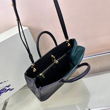 New Luxury Signature Top Handle Bag - Elegant Women's Designer Handbag - NM5808