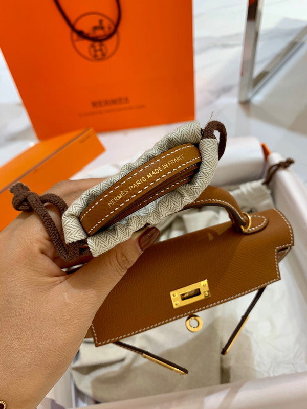 Close-up detail of graceful bag design