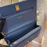  versatile purse view 6