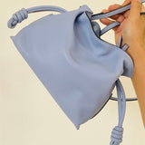 Ziva's Charm handbag – full view (23cm*18cm*9cm)