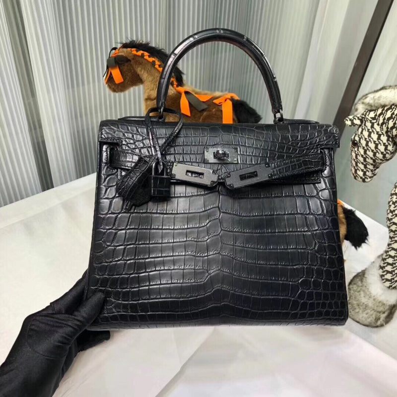 Balanced handbag styled for everyday wear