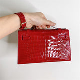 modern shoulder bag detail view showing craftsmanship 56