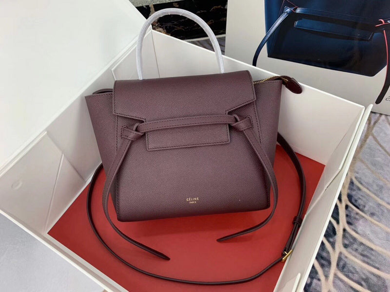 Side profile of everyday-luxe elevated women's handbag – women's statement bag