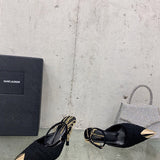 Three-quarter angle view of Saint Laurent luxury piece style No.021