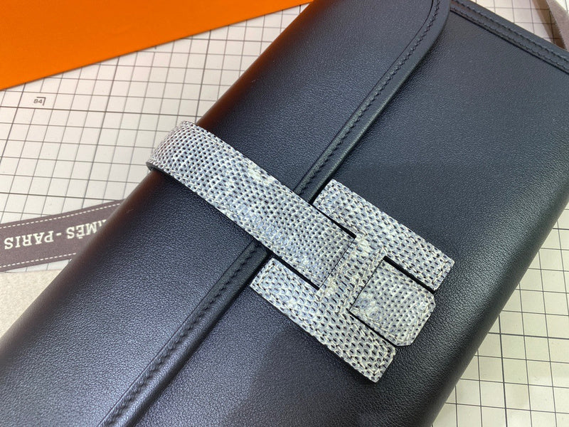Close-up detail of fluid bag design