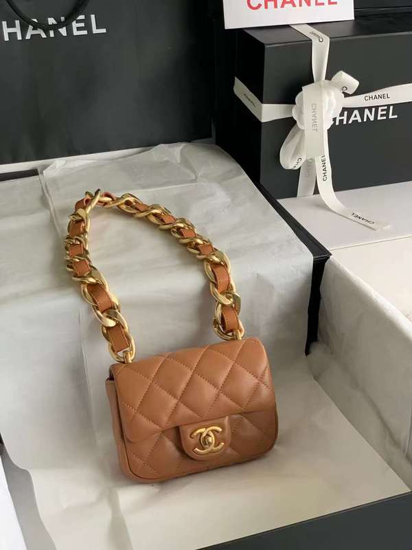 Zivas Charm Refined Structure Luxury Handbag (Modern Wardrobe Staple) – Front View