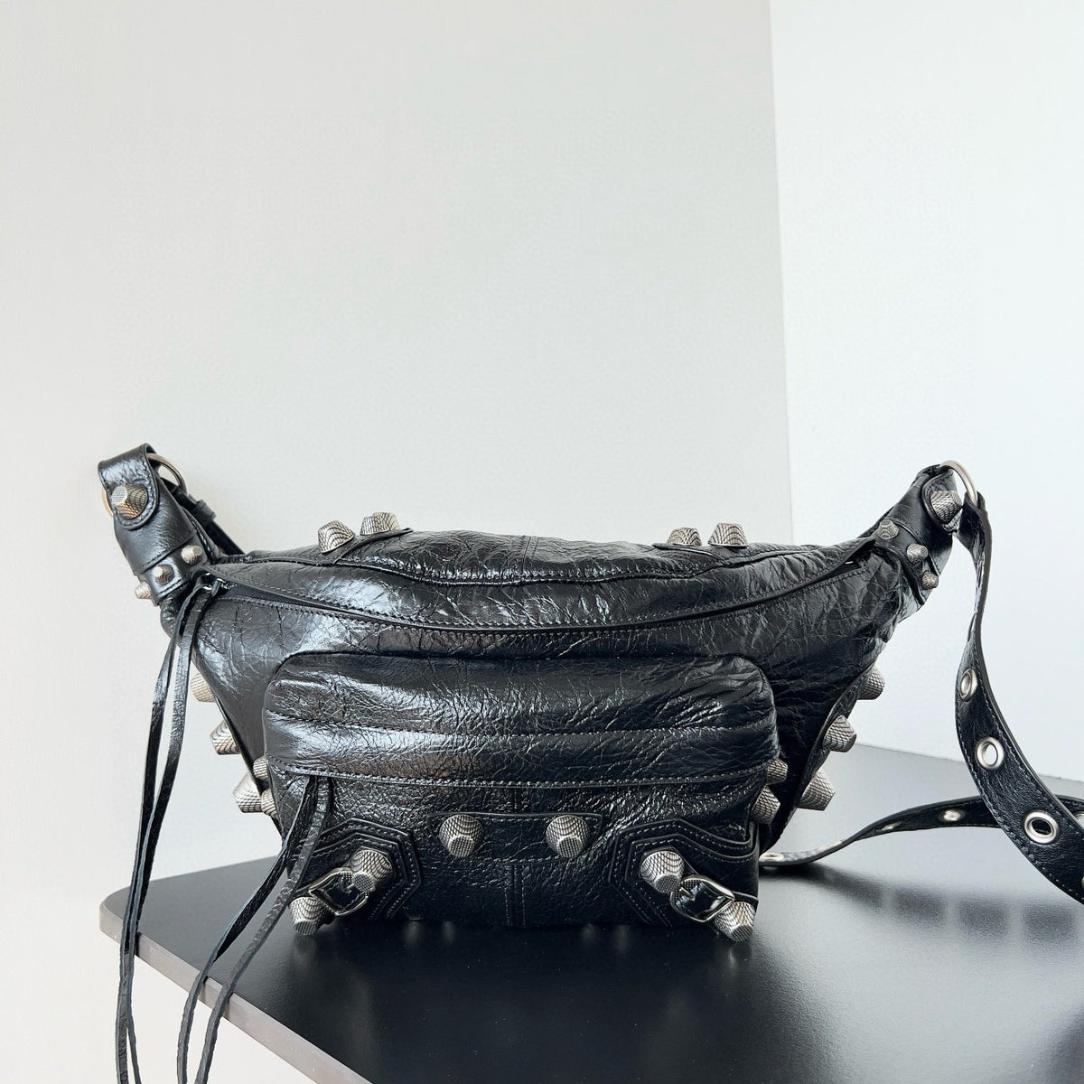Balenciaga Le Cagole Medium Beltbag – luxury designer bag at Bellvora
