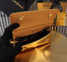 Luxury Iconic Crossbody Bag - Women's Elegant Designer Fashion - NM6672