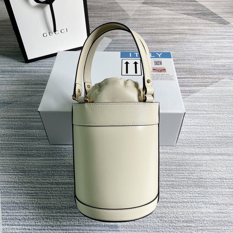 Front view of premium modern women's handbag – women's premium purse