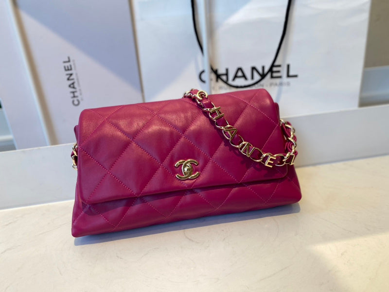  spacious purse view 1
