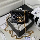  handbag, compact everyday style, image 4
