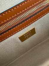 Luxury Designer Shoulder Bag for Women - Premium Fashion Handbag - NM7649