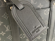 Premium Leather Crossbody Bag - Elegant Women's Designer Handbag - NM4588