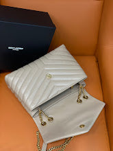 Premium Women's Crossbody Bag - Luxury Designer Fashion Accessory - NM3177